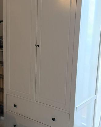 Guardaroba bianco Ikea