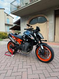 Duke 890 gp