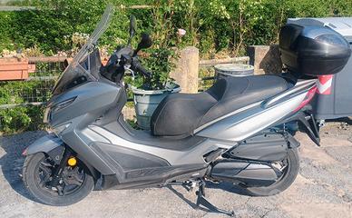 scooter Kymco x-town 300i