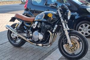 Suzuki gsx 750 inazuma cafe racer anche permuta
