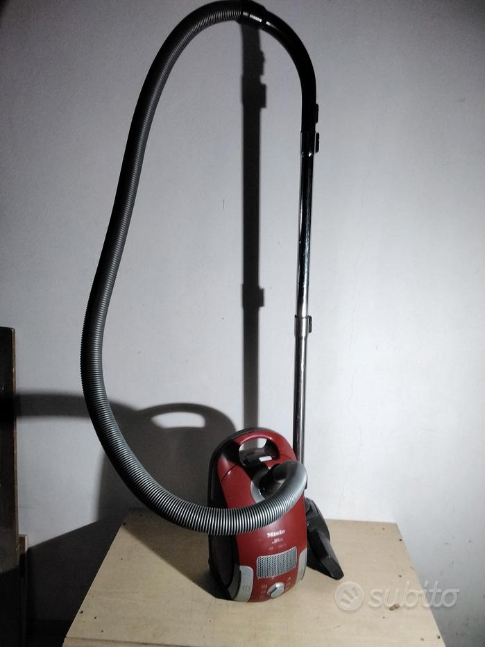 PakTrade Filtro HEPA per Aspirapolvere Miele S4210-CH