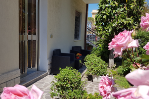 BILOCALE p.terra a pochi mt dal Mare