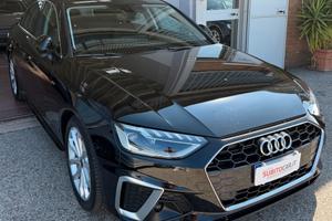 Audi A4 35 TDI/163 CV S tronic line edition fari M