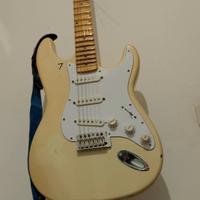 chitarra tipo malmsteen 