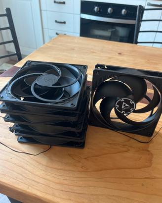 ARCTIC P14 Pro