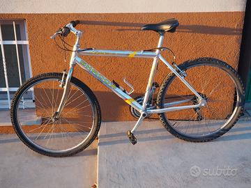 BICI  SHADOW Extreme 2000