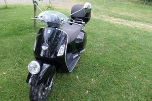 Vespa 300 gtv