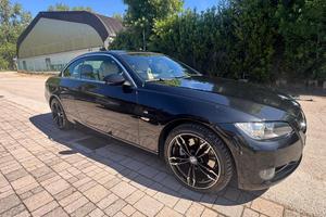 BMW 325d  coupé