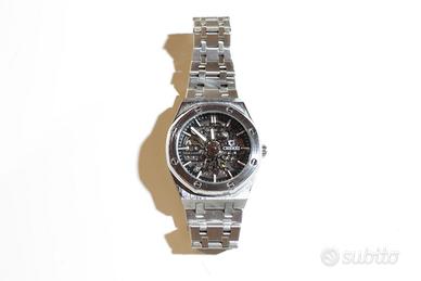 Orologio scheletrico automatico difettoso