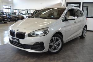 Bmw 216D ActiveTourer Luxury Auto/Navi/Pelle/Xenon