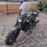 Moto Guzzi V7 III 750cc