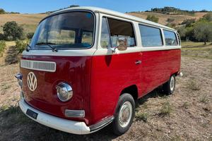 Volkswagen T2 bicolor
