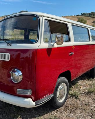 Volkswagen T2 bicolor