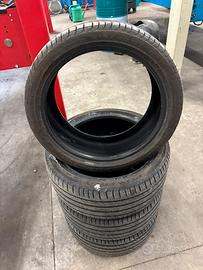 Gomme Pirelli