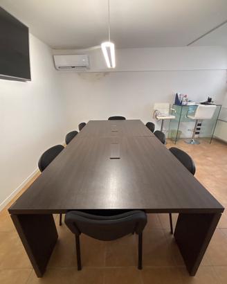 Tavoli ufficio con 8 sedie