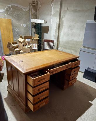 Scrivania vintage in legno massello- Artigianale