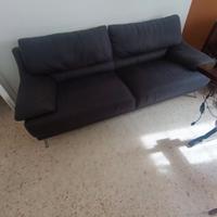  due divani blu