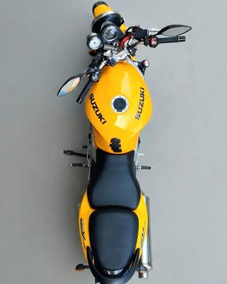 SUZUKI SV650N K1 – 2000 | 28.163 km