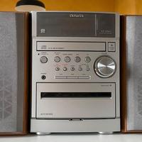 Stereo AIWA 16+16W con casse 50W RMS e telecomando
