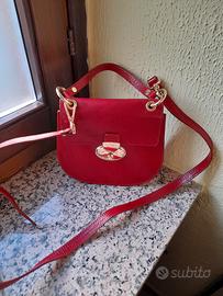 borsa in pelle rossa