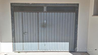 Basculante garage in acciaio zincato