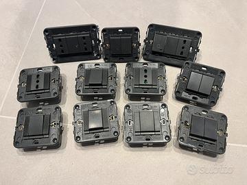 Supporti e frutti Vimar Idea