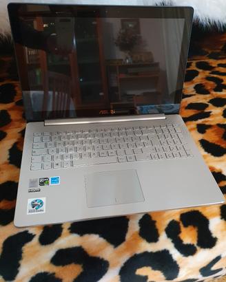 PC  ASUS  Touch vetro  x556u