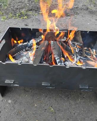 Barbecue - griglia portatile , smontabile .
