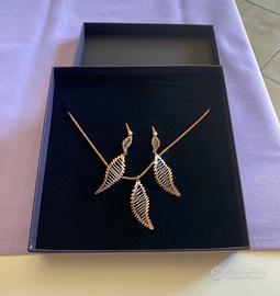 Parure collana e orecchini