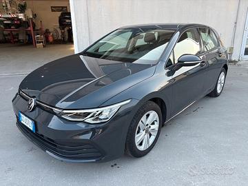 Volkswagen Golf 1.0 TSI EVO Life