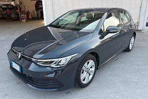 Volkswagen Golf 1.0 TSI EVO Life