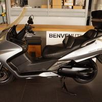 HONDA Silver Wing 400 .