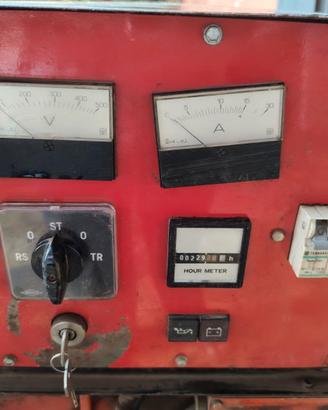 generatore di corrente 10 kW ampere 
