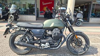 Moto Guzzi V7 III ROUGH