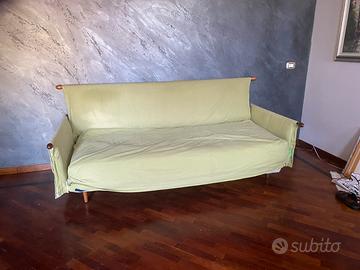Letto singolo della flou