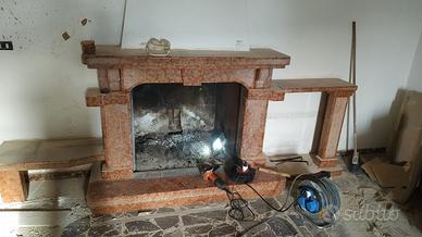 Camino In Marmo Rivestimento Termocamino