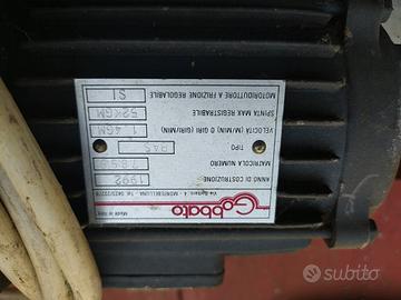 motore elettrico x porta  box basculante vedi foto