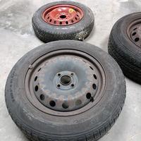 Gomme Punto R15 e Ruotino + Cerchi in Ferro