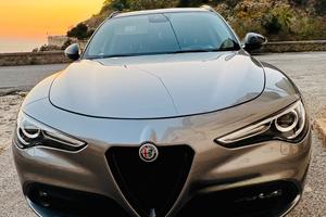 Alfa Romeo Stelvio 2.2 Turbodiesel 190 CV AT8 Q4
