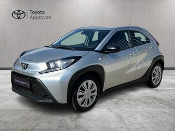 AYGO X 1.0 b ACTIVE S-CVT