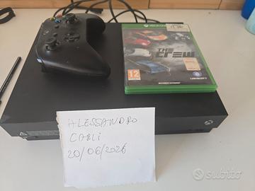 🎮 Xbox One X 1TB + Controller Originale +The Crew