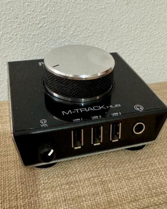 Scheda Audio M-Audio M-Track Hub