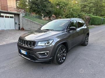 Jeep Compass 4xe 240 CV “S” + Parking Pack