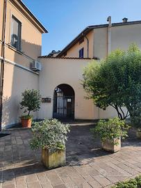 Camere singole solo per universitari