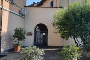Camere singole solo per universitari