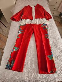 Tailleur con camicia 