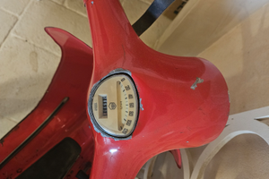 Vespa primavera 1974 da passaggio