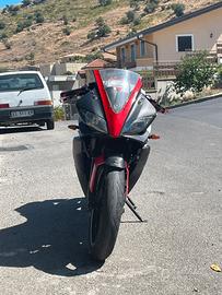 Yamaha yzf-r125