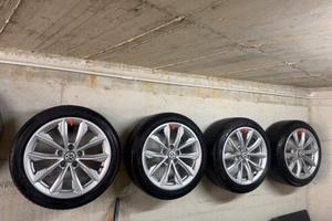 Cerchi in lega 17’’ golf ww