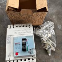 Interruttore automatico Bticino Megatiker MA250